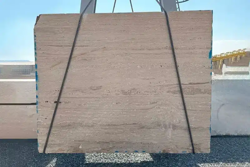 کوپ سنگ تراورتن کرم ابرکوه|Abarkooh Cream Travertine Block